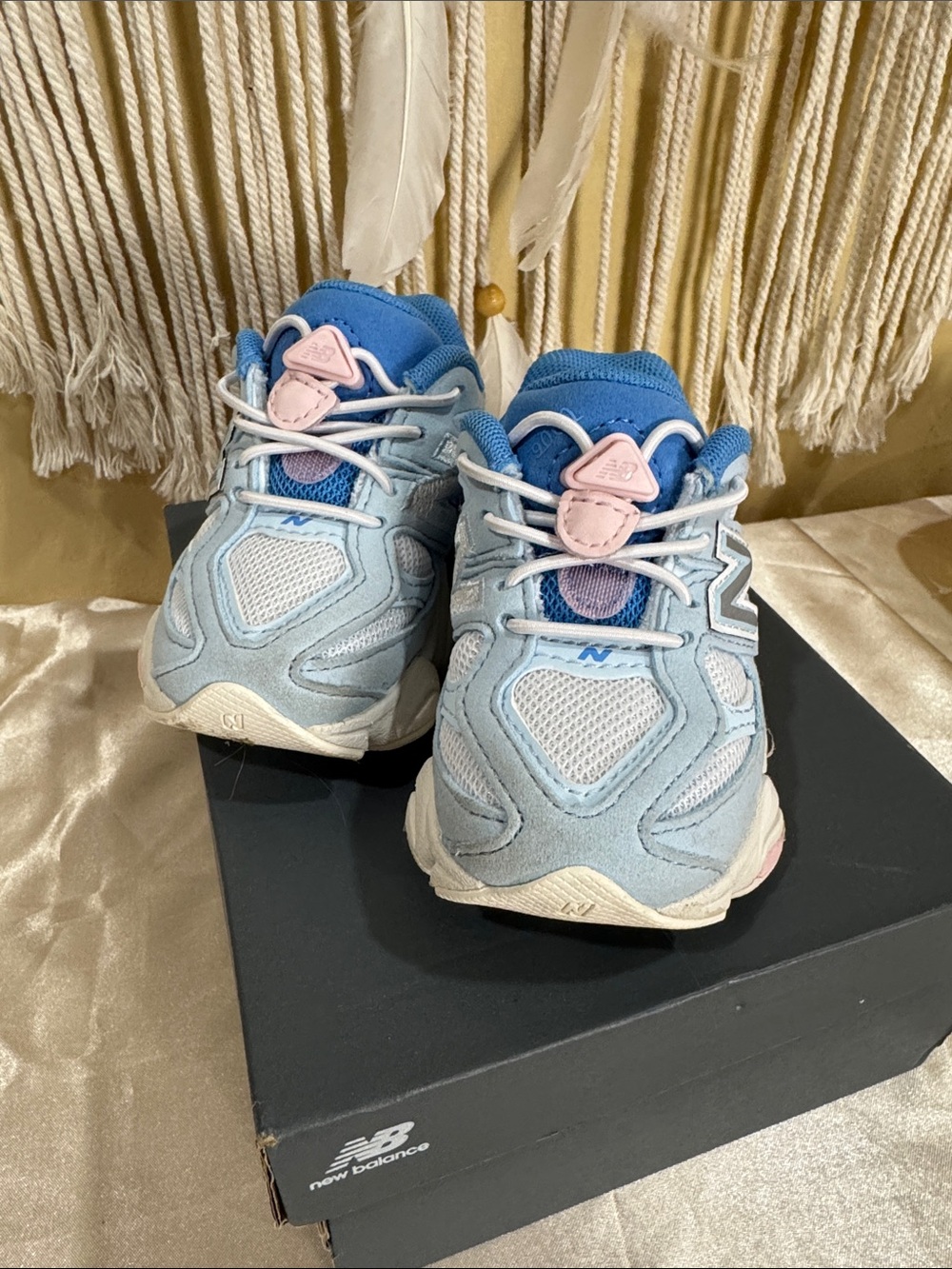 New Balance Kids 9060 Light Blue & Royal Blue Sneakers